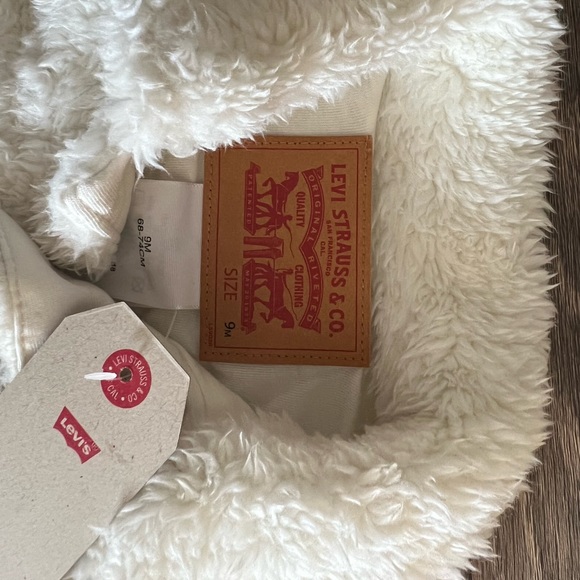 Levi’s baby cozy jacket - Picture 2 of 2